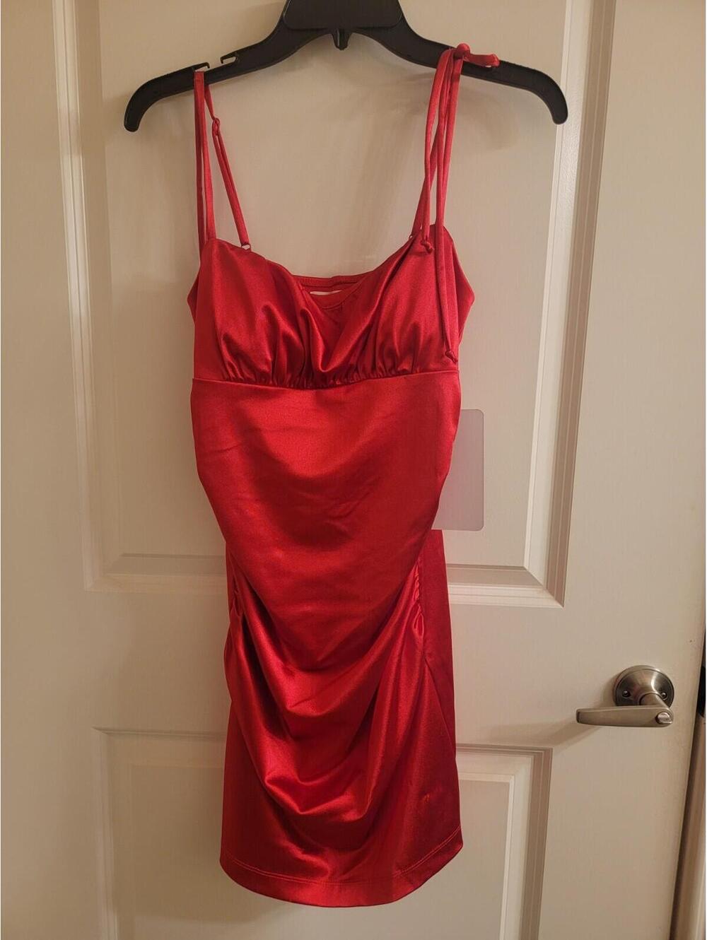 Red Satin Bodycon Short Dress Junior Size 6/8 Prom Homecoming Dance